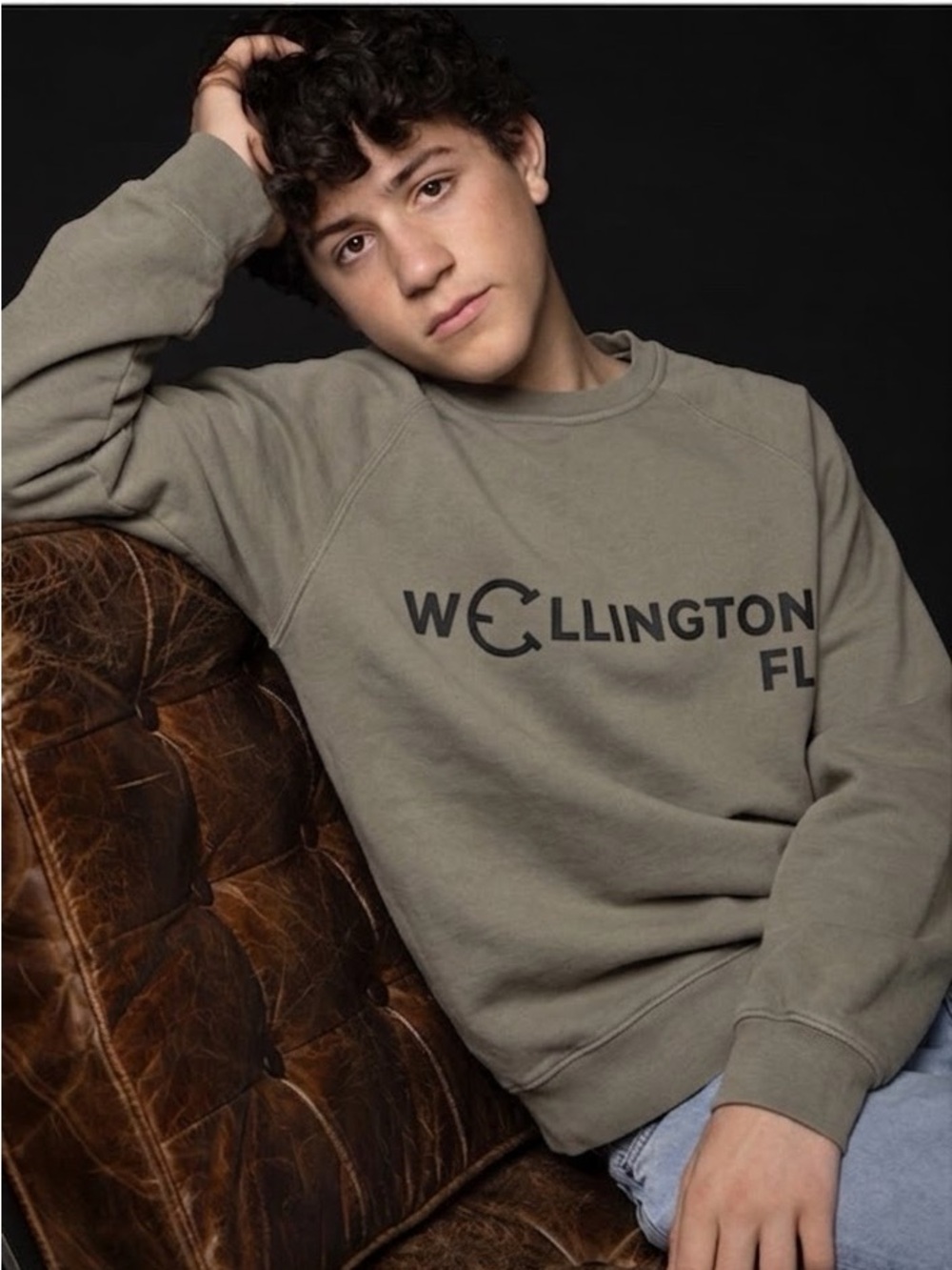 Equestrian Club Wellington Florida Sweatshirt Unisex Size Small in Taupe